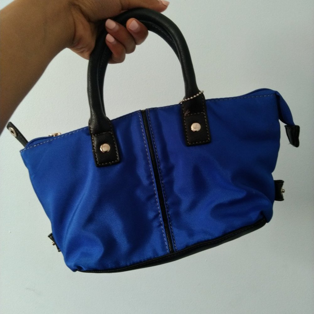 Purse from DENVER HAYES, a brand carried by Mark's. - Picture 4 of 5